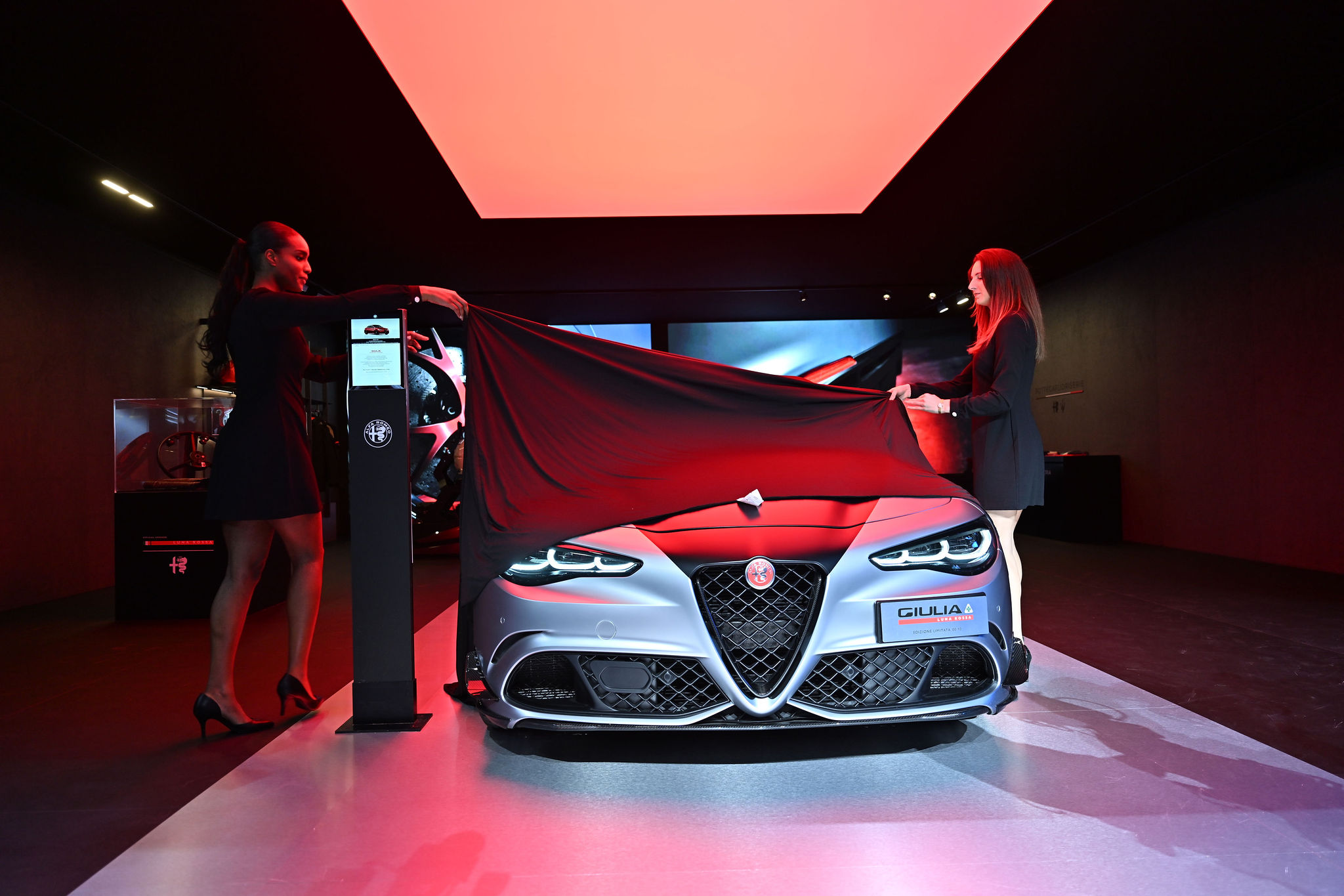 Salon de Bruxelles 2026 : Alfa Romeo dévoile l’extrême Giulia Luna Rossa et lance son année en force !