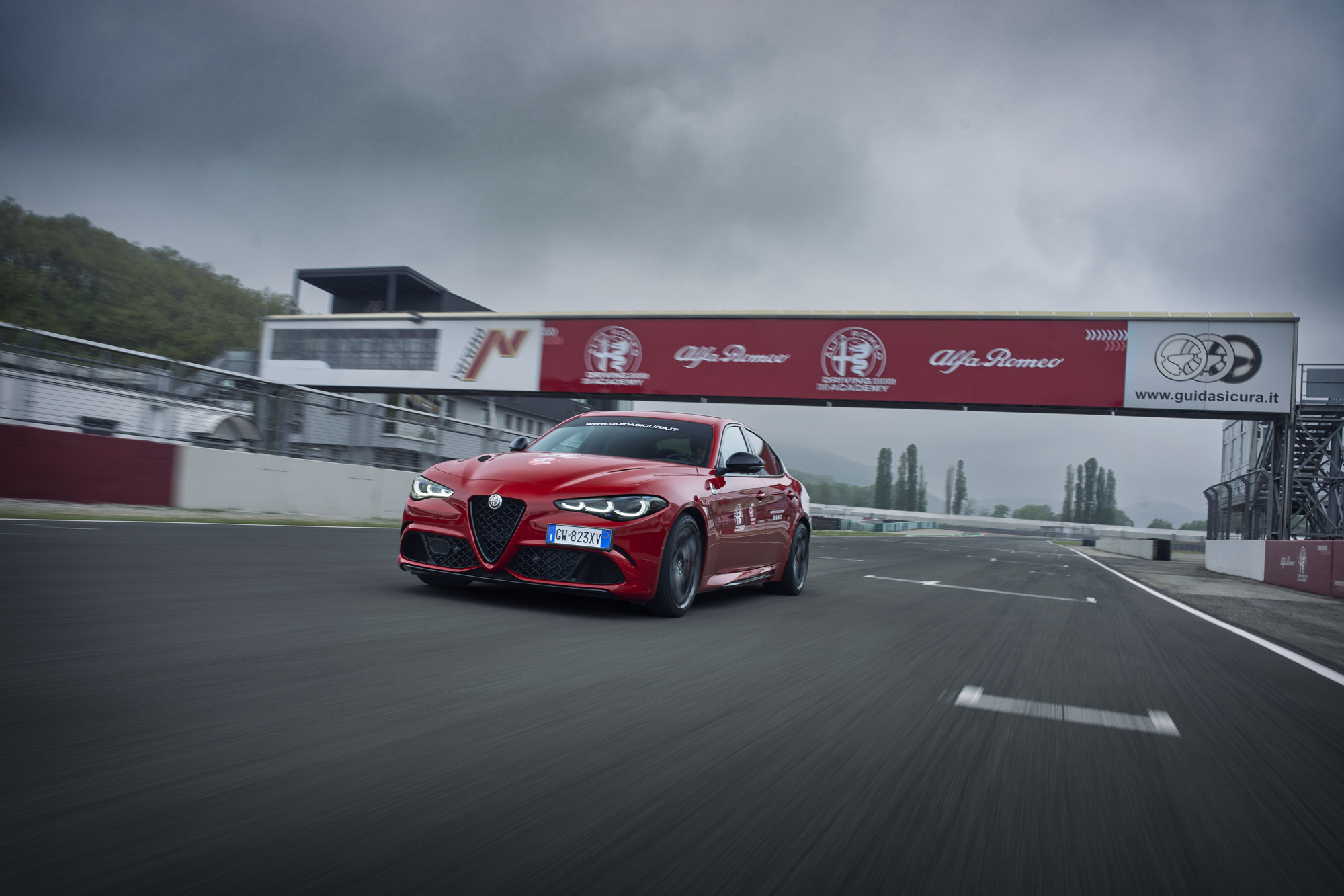 Alfa Romeo face au tournant Stellantis : Vers une stratégie de « sélectivité » accrue