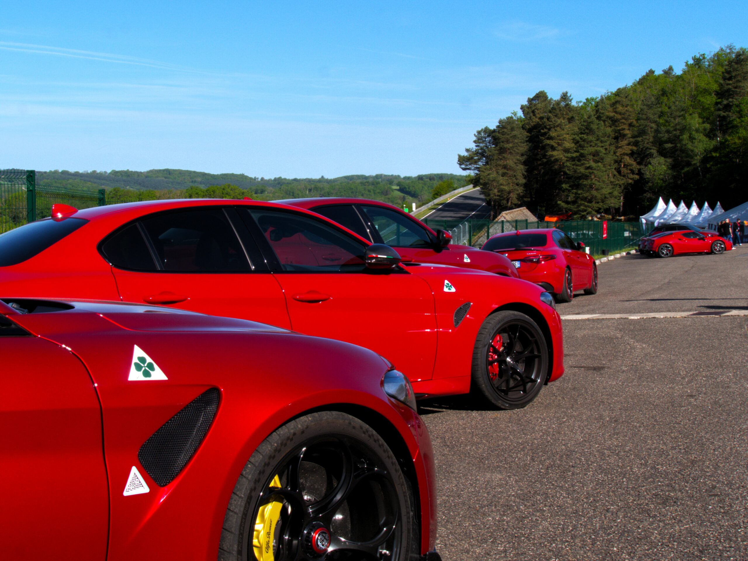 Rosso Festival 2026 : Le cœur d&rsquo;Alfa Romeo a vibré au Mas du Clos