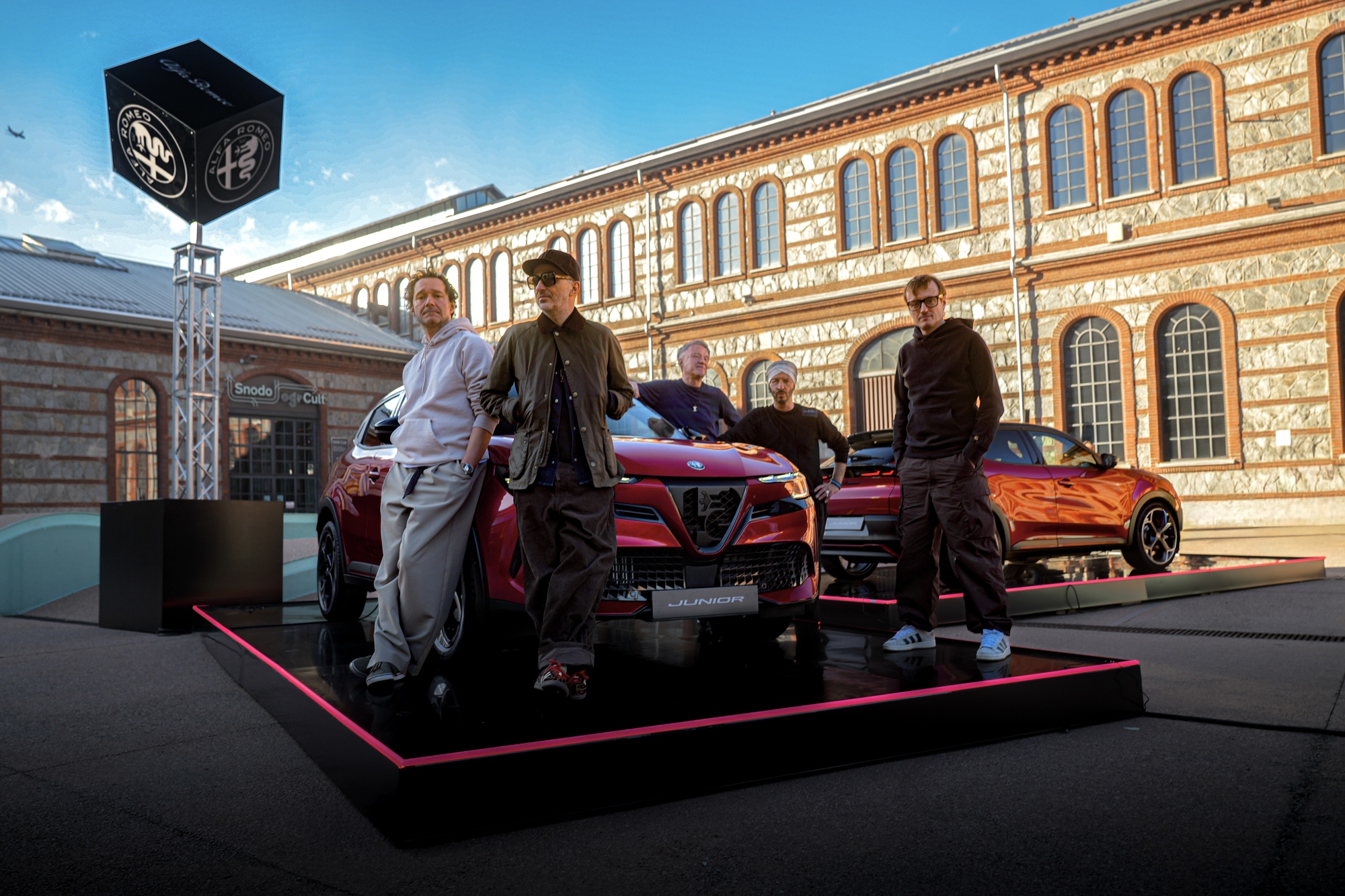 Alfa Romeo et Subsonica : Turin vibre au rythme de la Junior et de l’électro